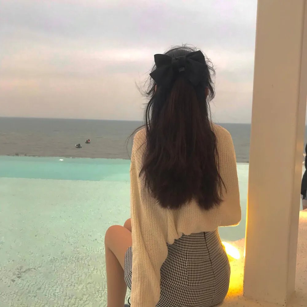 小镇大谎